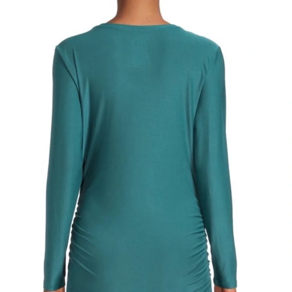 Maternity V-Neck T-shirt with Long Sleeves - Picture 4 of 4